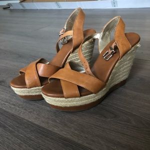 Espadrilles platform wedges